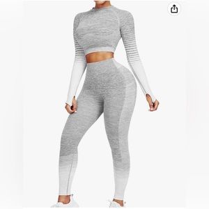 Bella Movement seamless 2 piece set M heather grey and white